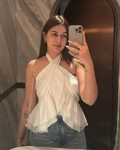 Escorts In Lakhpat